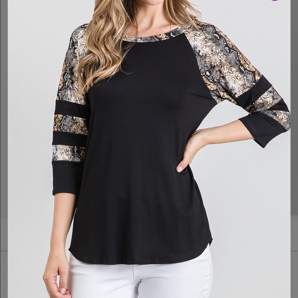Black and Brown Snake sleeve top